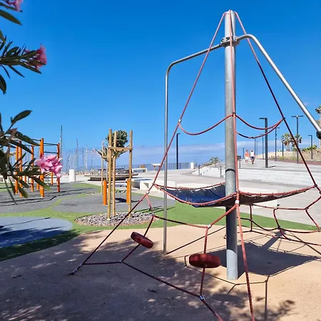 Relax Sunny Golf 公寓 *